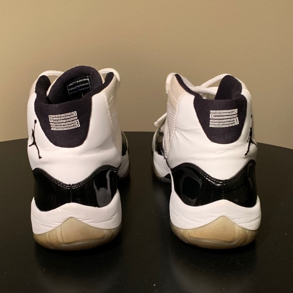 Air Jordan 11 Concord - Picture 5 of 7